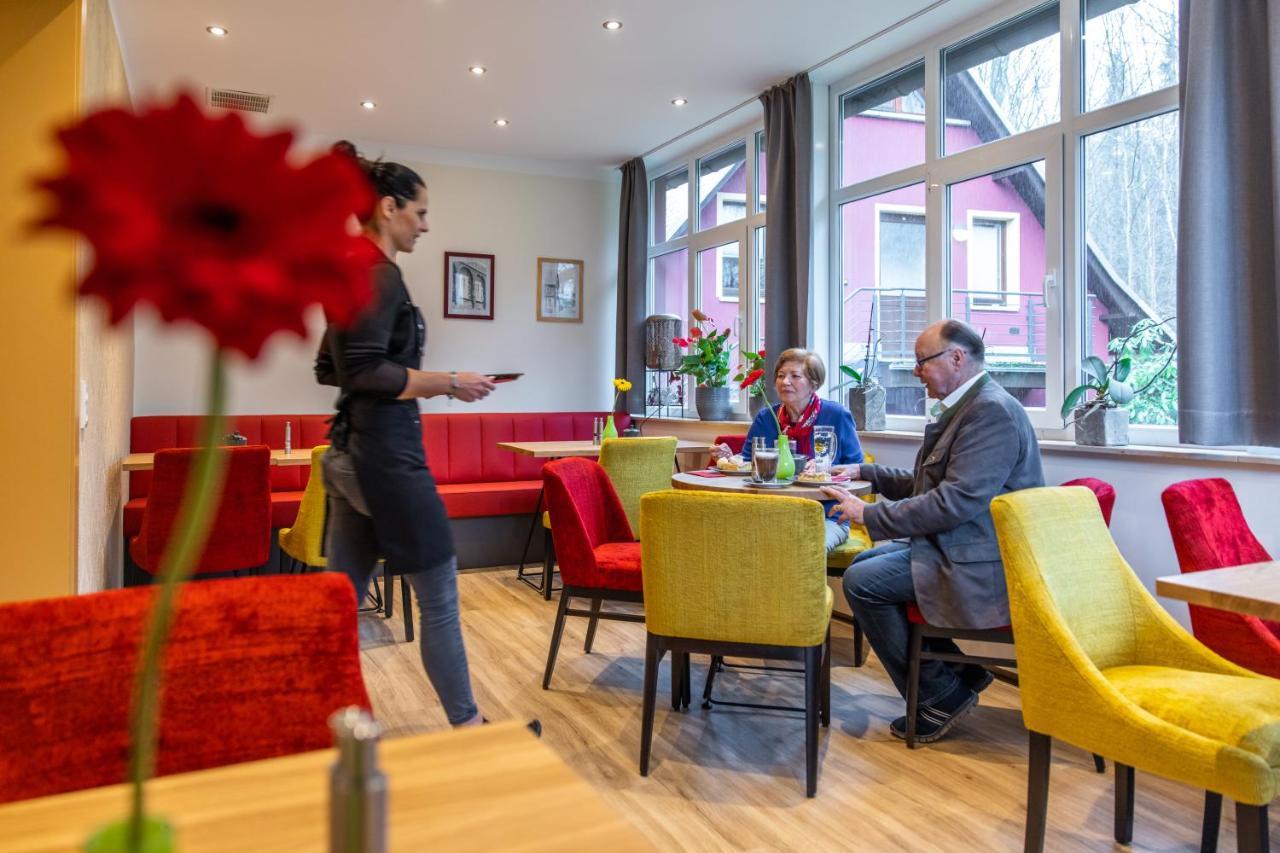 קוראורט אויבין Pension & Cafe Abendroete מראה חיצוני תמונה