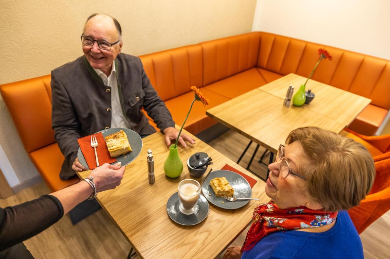 קוראורט אויבין Pension & Cafe Abendroete מראה חיצוני תמונה